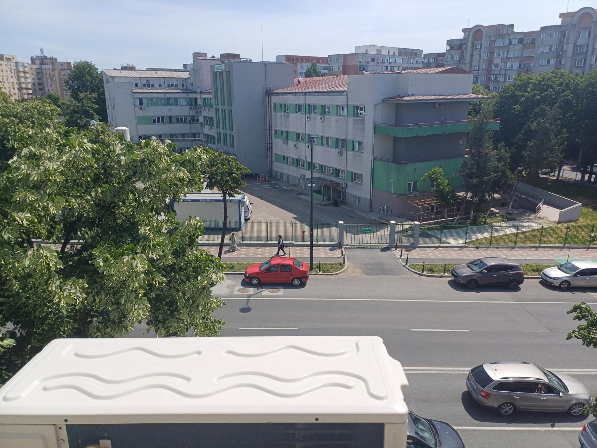 Stef&Cris Central Apartment Constanta Exterior photo